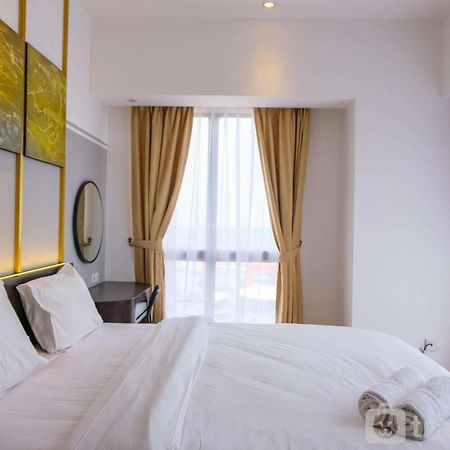 Elegant 2Br Apartment At M-Town Signature Near Shopping Mall By Travelio Tangerang Ngoại thất bức ảnh